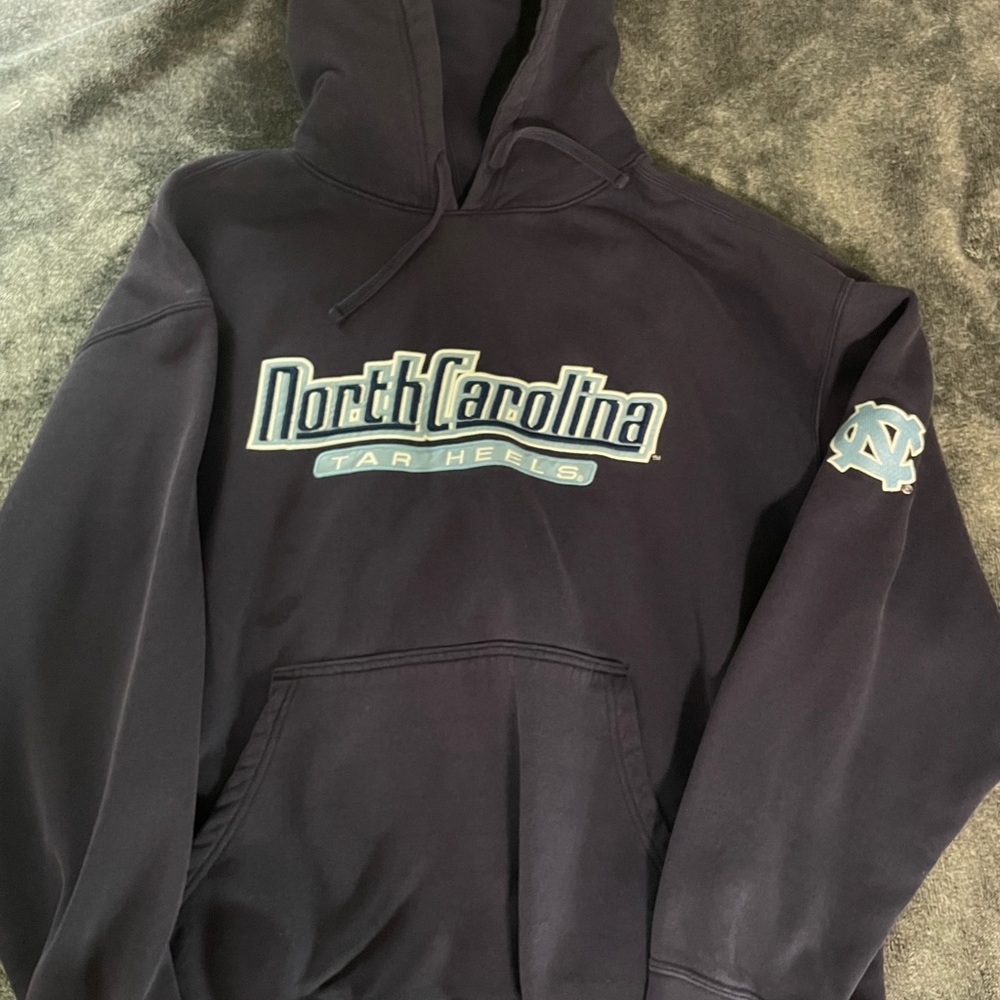 Tar Heels hoodie